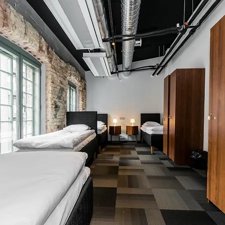 Welcome * טאלין